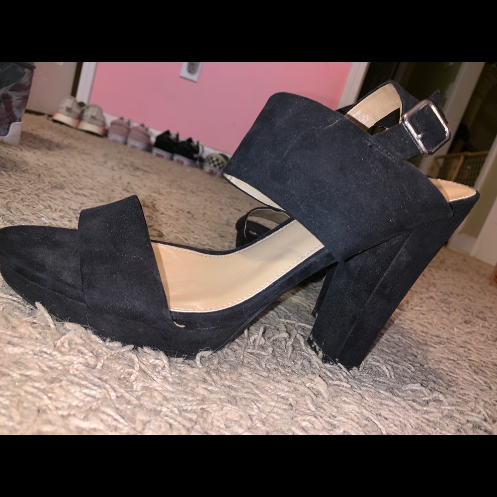 Report high heels